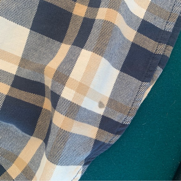 Lot: 4 women’s Small flannel shirts - Picture 9 of 16